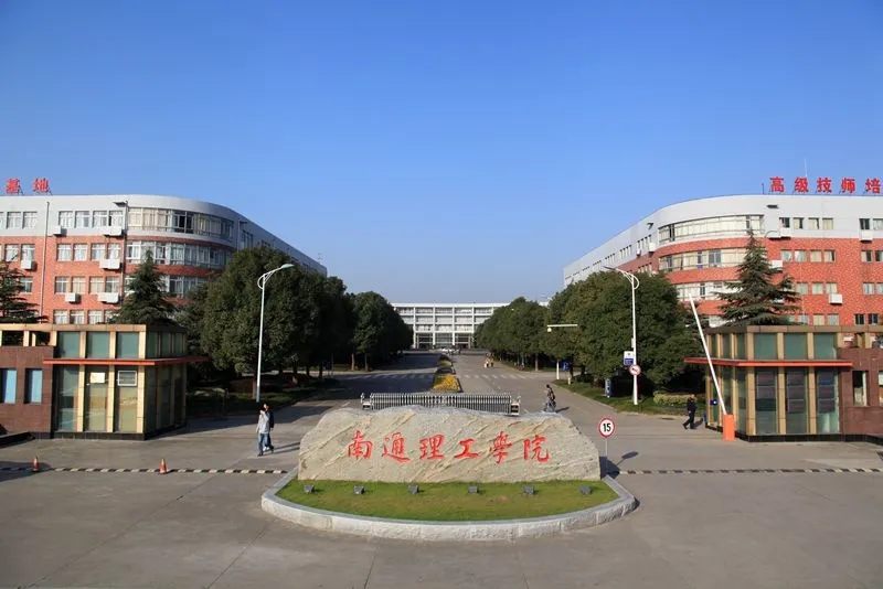 合作共贏謀發(fā)展，校企互動譜新篇——博思中國